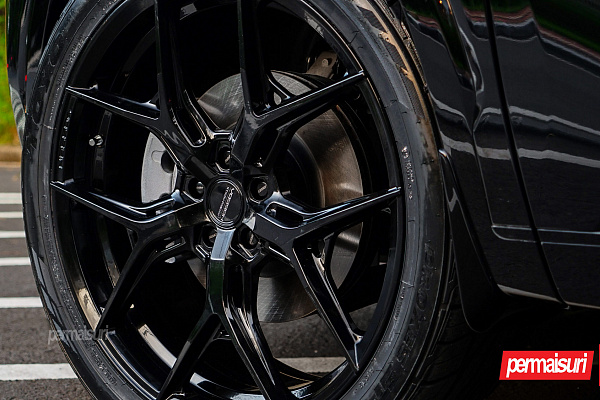 Фото дисков Vossen HF-5 Черный глянец на Hyundai Palisade I