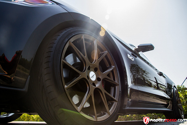 Фото дисков Vossen VFS-10 Глянцевая бронза на Ford Mustang VI