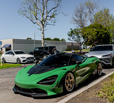 Фото дисков Brixton Forged TR05 на McLaren 720S