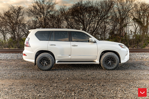 Фото дисков Vossen HFX-1 (6-Lug) Черный глянец на Lexus GX II