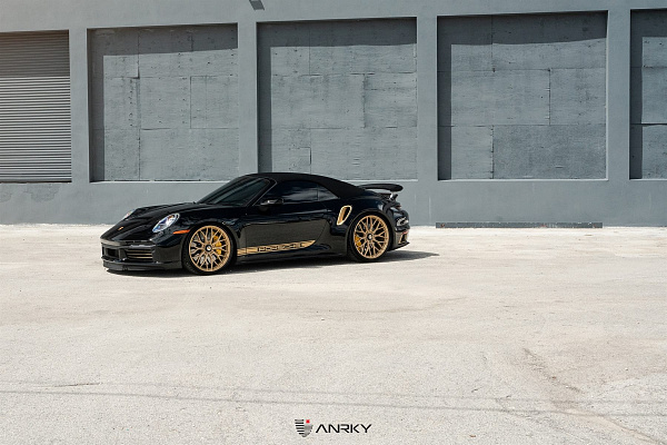 Фото дисков Anrky AN10 Сатиновое золото на Porsche 911 VIII