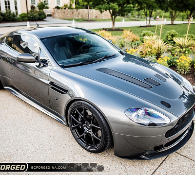 Фото дисков BC Forged RZ05 на Aston Martin Vantage 3