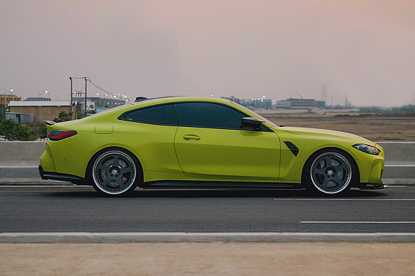 Фото дисков HRE 305 Сатиновый графит на BMW 4/M4 (G22/G82)