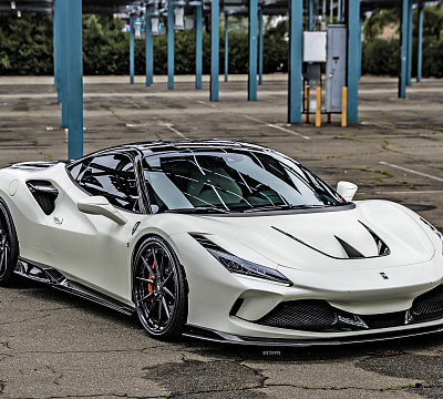 Фото дисков Strasse Wheels SV10 Deep Concave FS на Ferrari SF90