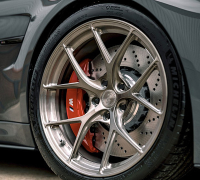Фото дисков Bola FP2 на BMW 3/M3 (F3x/F80)
