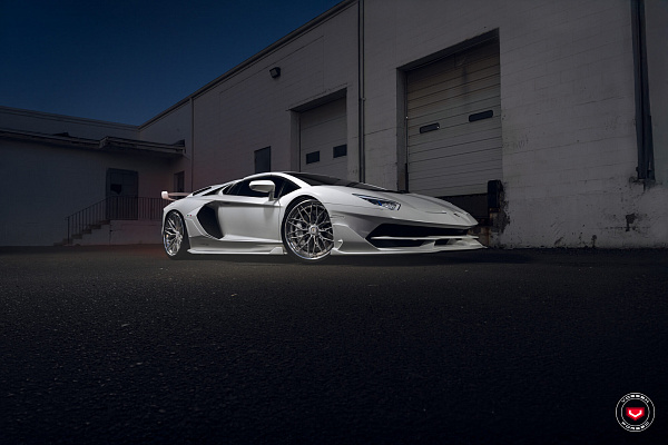 Фото дисков Vossen S21-02 (3-Piece) Глянцевый лак на Lamborghini Aventador