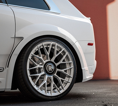 Фото дисков Anrky AN20 на Rolls-Royce Cullinan