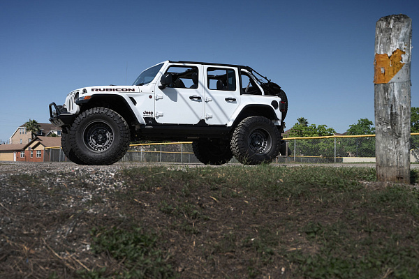 Фото дисков Black Rhino ARMORY Матовый графит на Jeep Wrangler IV (JL)