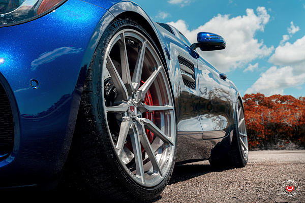 Фото дисков Vossen M-X2 Глянцевый тонированный лак на Mercedes-Benz AMG GT I