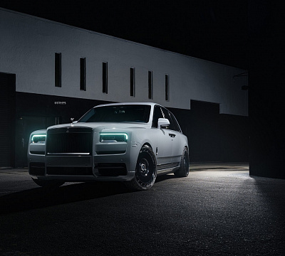 Фото дисков Strasse Wheels SV101 Deep Concave Duoblock RR на Rolls-Royce Cullinan