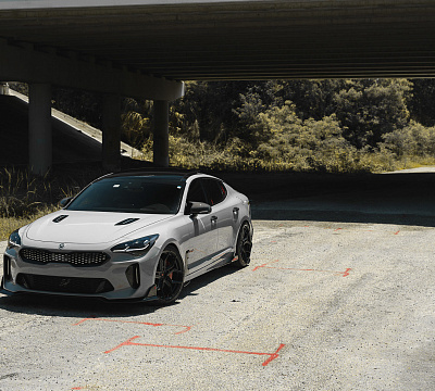 Фото дисков Vossen EVO-3 на Kia Stinger