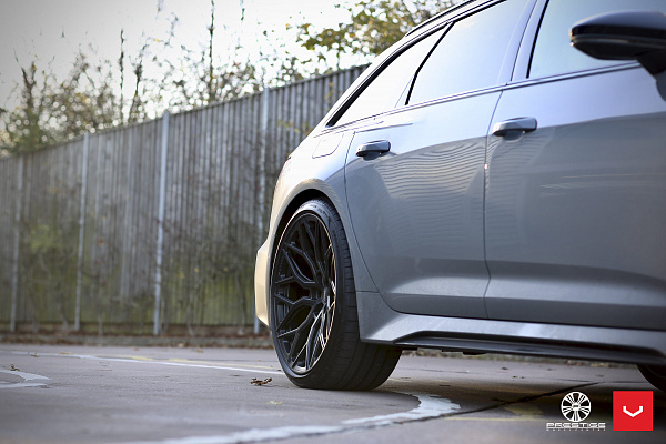 Фото дисков Vossen HF-2 Черный сатин на Audi A/RS 6 (C8)