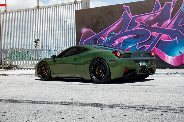 Фото дисков Anrky AN17 Черный сатин на Ferrari 458