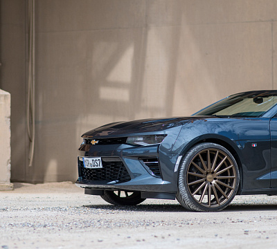 Фото дисков Vossen VFS-2 на Chevrolet Camaro V