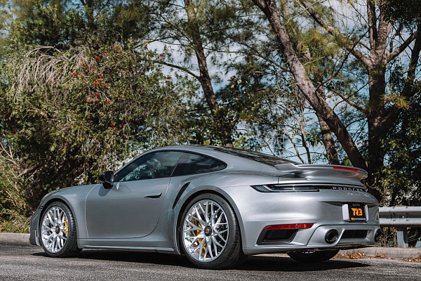 Фото дисков HRE 520M Глянцевый лак на Porsche 911 VIII