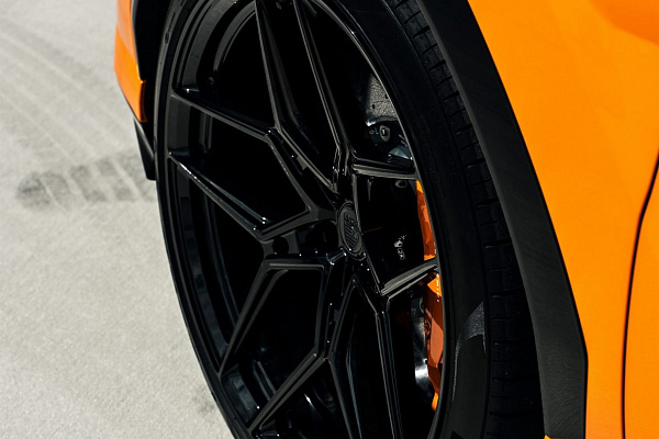 Фото дисков Anrky S1-X4 Черный глянец на Lamborghini Urus