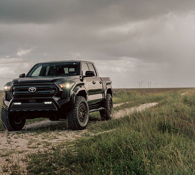 Фото дисков Vossen HFX-1 (6-Lug) на  Toyota Tacoma IV