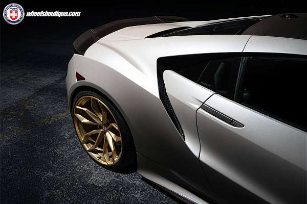Фото дисков HRE P201 Сатиновое золото на Acura NSX II