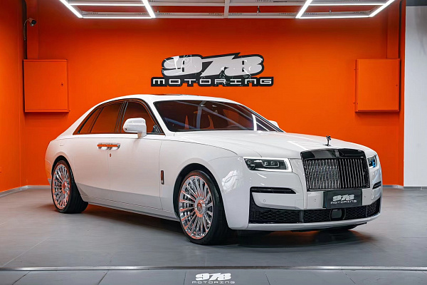 Фото дисков Anrky RF-282 Полированный лак на Rolls-Royce Ghost I