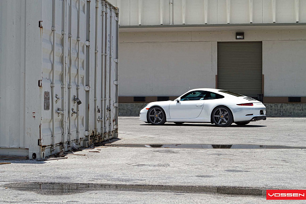 Фото дисков Vossen CV3 Сатиновый графит на Porsche 911 VII
