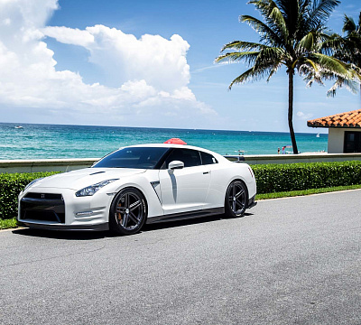 Фото дисков Vossen VFS-5 на Nissan GT-R
