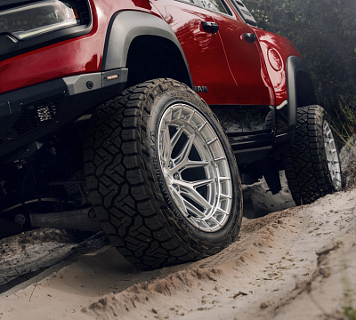 Фото дисков Vossen HFX-1 (6-Lug) на Ram 1500 V