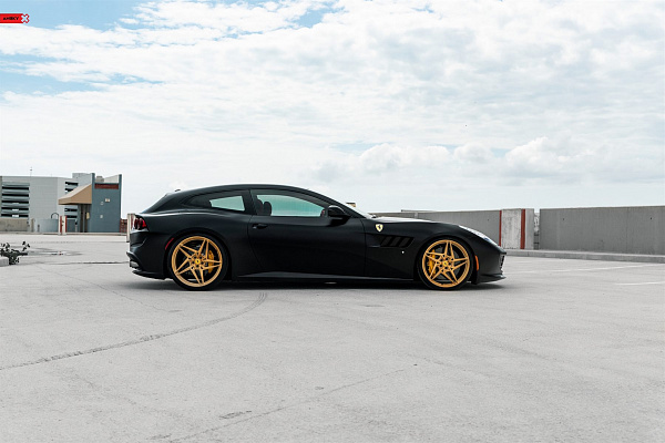 Фото дисков Anrky S1-X3 Сатиновое золото на Ferrari GTC4Lusso
