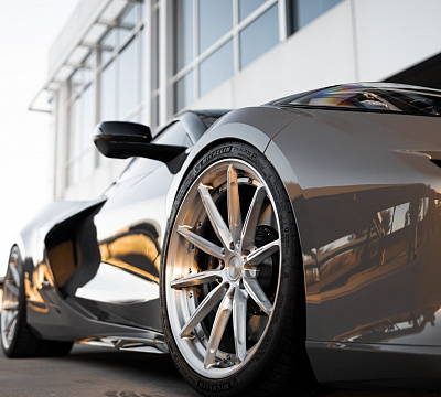 Фото дисков Brixton Forged R11-R на Chevrolet Corvette C8
