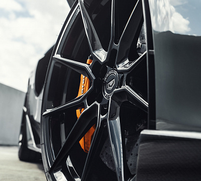 Фото дисков Vossen EVO-2 на McLaren 600