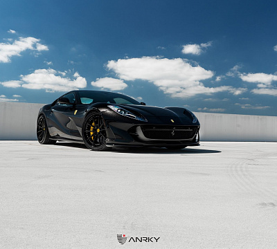 Фото дисков Anrky AN38 на Ferrari 812