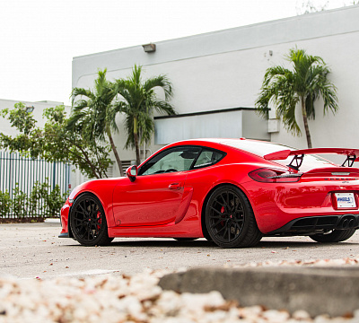 Фото дисков Vossen M-X3 на Porsche Cayman II