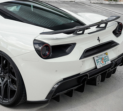 Фото дисков Vossen S21-01 на Ferrari 488
