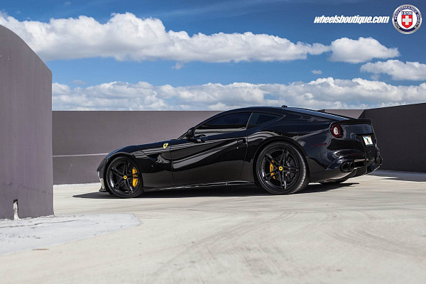 Фото дисков HRE S207 Черный сатин на Ferrari F12