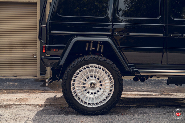 Фото дисков Vossen LC3-13T Белый глянец на Mercedes-Benz G-Class II