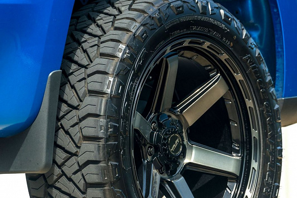 Фото дисков 4PLAY 4P63 Черный глянец на Chevrolet Silverado IV