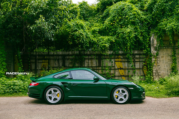 Фото дисков HRE 527 Серебро на Porsche 911 VI