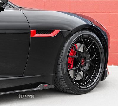 Фото дисков Strasse Wheels SM5R Signature на Jaguar F-Type