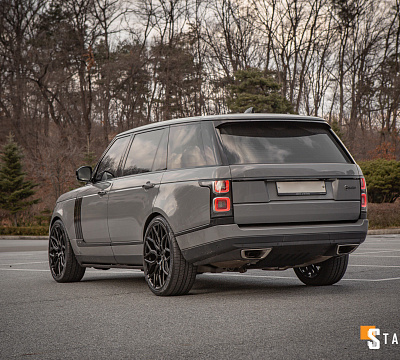 Фото дисков Vossen HF-2 на Land Rover Range Rover IV