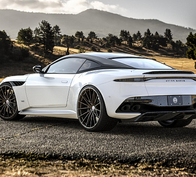 Фото дисков HRE P103 на Aston Martin DBS 3