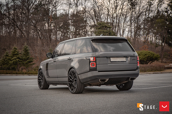 Фото дисков Vossen HF-2 Черный глянец на Land Rover Range Rover IV