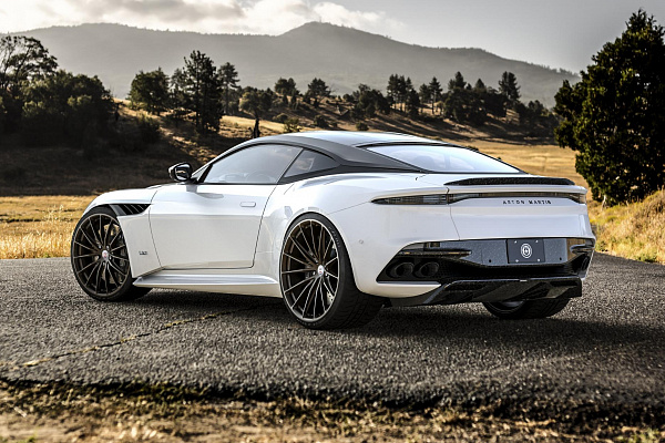 Фото дисков HRE P103 Сатиновая бронза на Aston Martin DBS 3