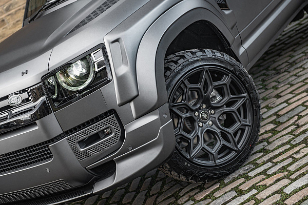 Фото дисков Kahn Type 57 RS Сатиновый графит на Land Rover Defender II