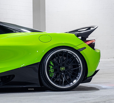 Фото дисков Strasse Wheels SV10M Deep Concave FS на McLaren 720S