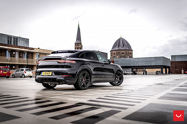 Фото дисков Vossen HF-1 Черный сатин на Porsche Cayenne III