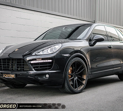 Фото дисков BC Forged HCA163 на Porsche Cayenne II