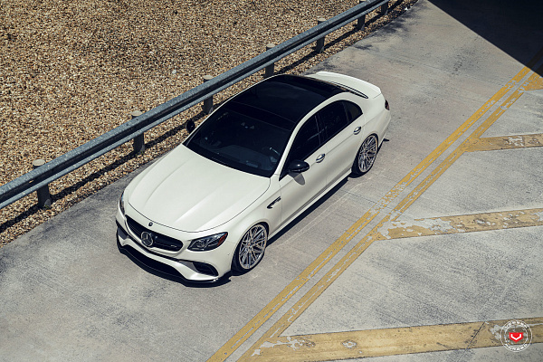 Фото дисков Vossen EVO-5R Полированный лак на Mercedes-Benz E-Class (W213, S213, C238)