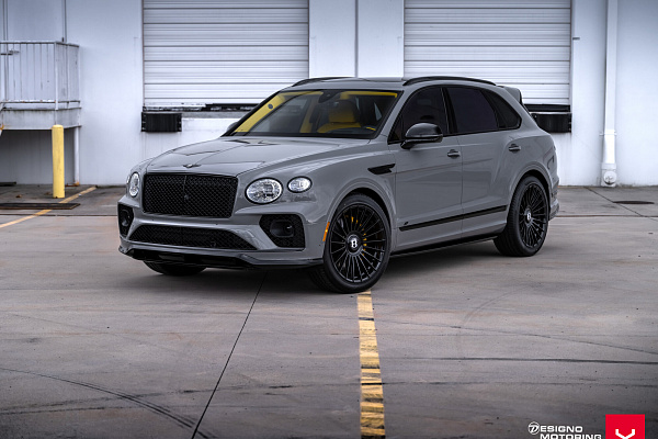 Фото дисков Vossen HF-8 Черный глянец на Bentley Bentayga