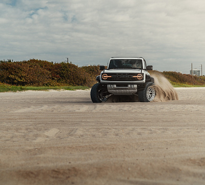 Фото дисков Vossen HFX-1 (6-Lug) на Ford Bronco