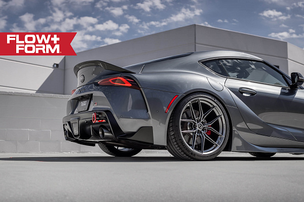 Фото дисков HRE FF21 Глянцевый темный лак на Toyota Supra A90