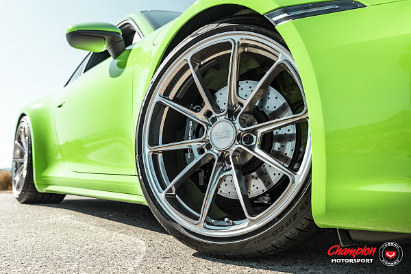 Фото дисков Vossen RS92 Полированный лак на Porsche 911 VIII